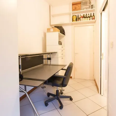 Charming In The City Center Apartment *